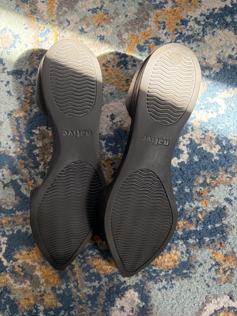 Native Shoes (women’s 7) - Picture 3 of 7